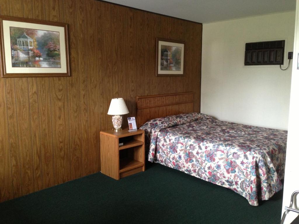 Capri Motel Mackinaw Stadt Zimmer foto