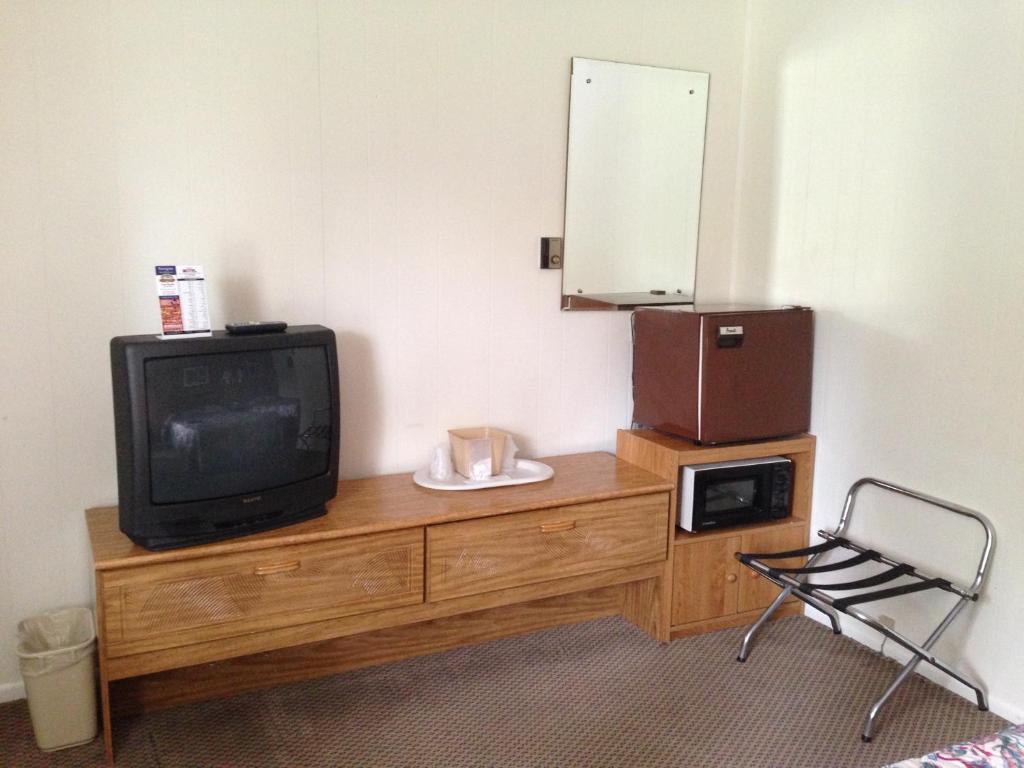 Capri Motel Mackinaw Stadt Zimmer foto